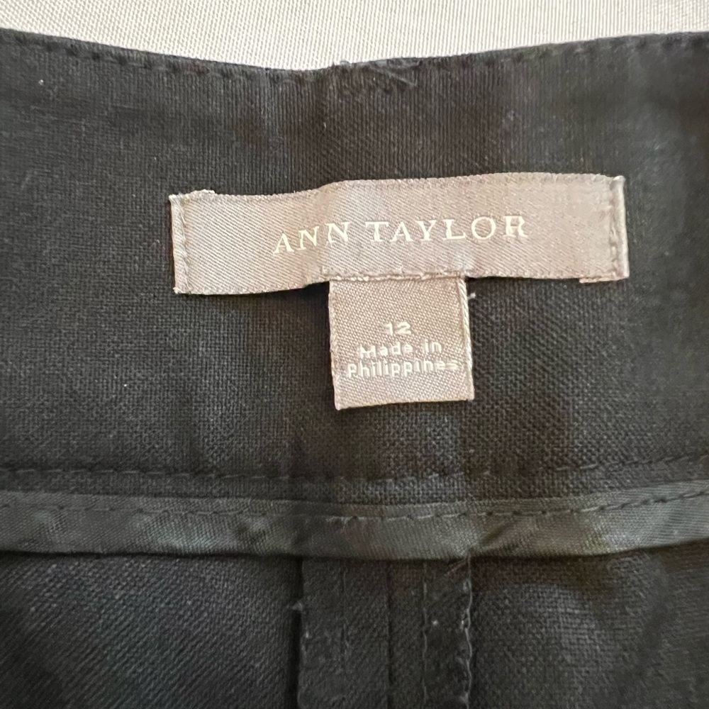 ANN TAYLOR Women’s Cropped Trouser Pants, Size 12, 24” Inseam. - Picture 3 of 5
